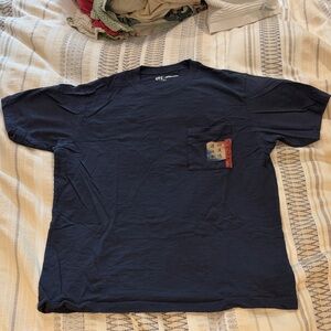 Uniqlo x Museum of Fine Arts, Boston - Dark Blue Tee with Graphic Pocket